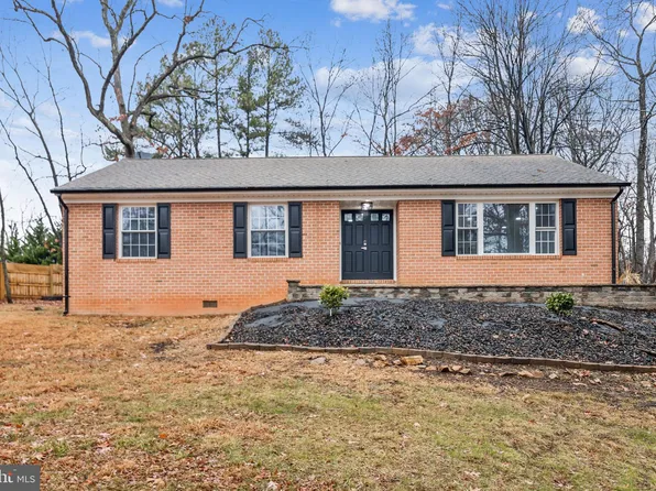 5188 S Hill Dr, Warrenton, VA 20187