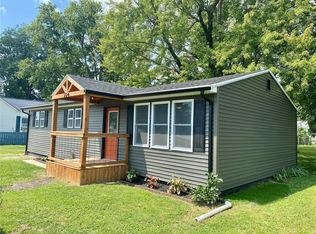 224 N Railroad St, Medora, IL 62063