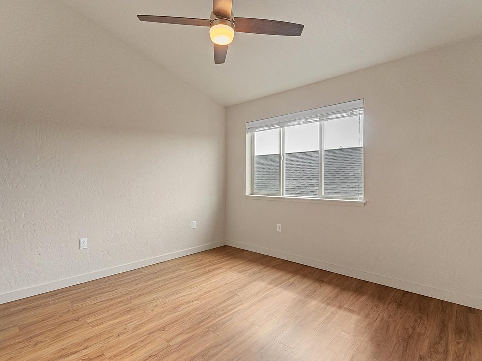 Master Bedroom Angle 1