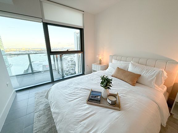 5th image of 700 NE 24th St #406