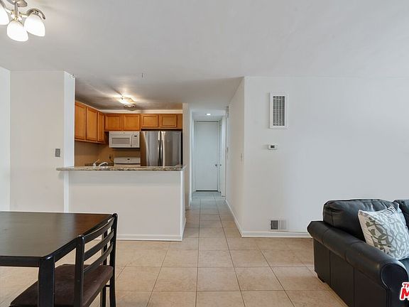 5th image of 6505 Green Valley Cir Unit 201