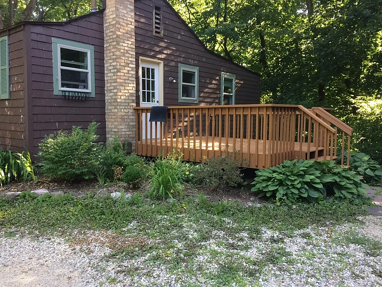 718 Three Oaks Rd — Photo 16