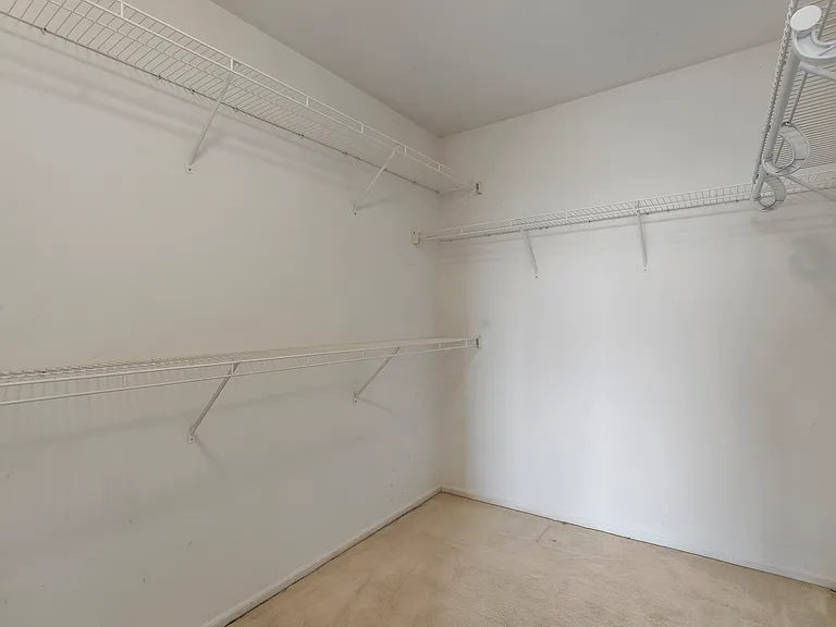 1636 King Ct — Photo 21
