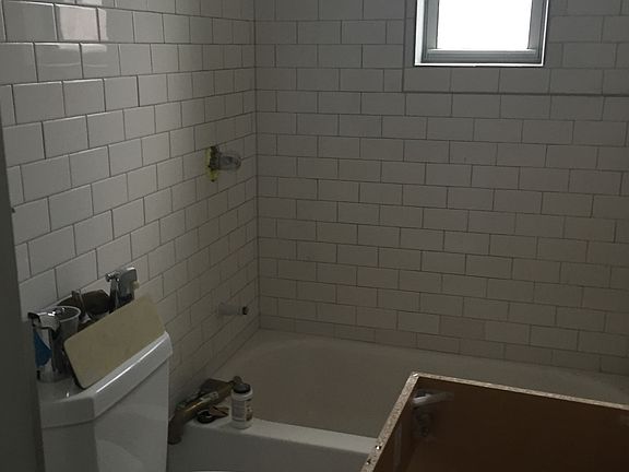 3rd image of 4116 53rd St #2L