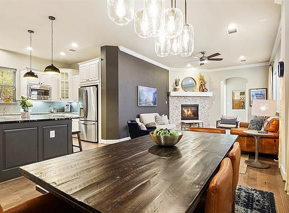 4th image of 8635 Ballifeary Pl