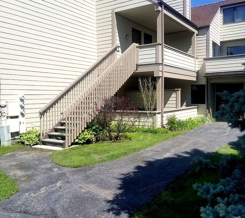 1st image of 3310 Berwyn Ave Unit 221