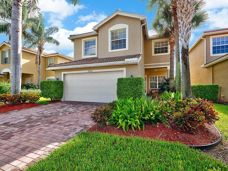 1st image of 10784 Paperbark Pl