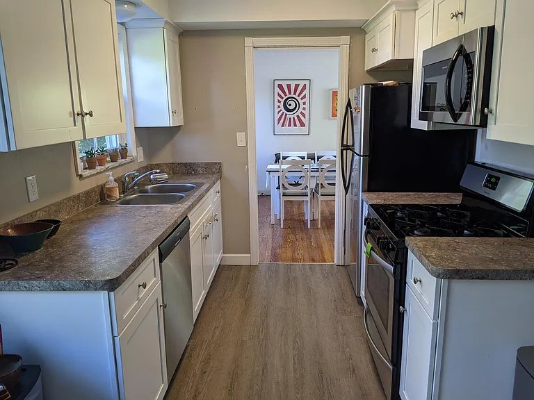 4437 Groveland Rd — Photo 25