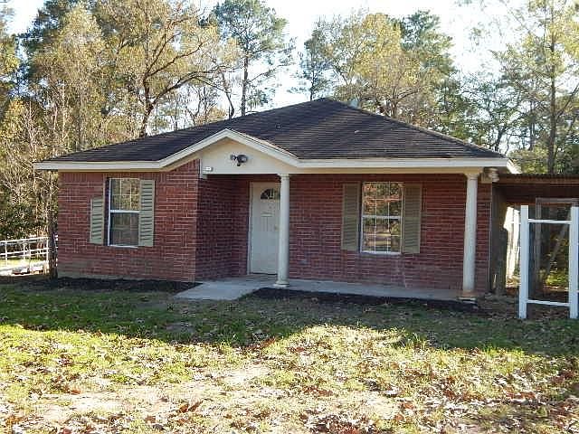 1st image of 15910 W Loop Dr