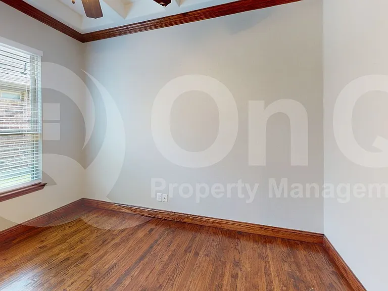 901 Colby Dr — Photo 18
