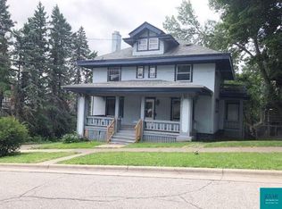 221 N 16th Ave E, Duluth, MN 55812