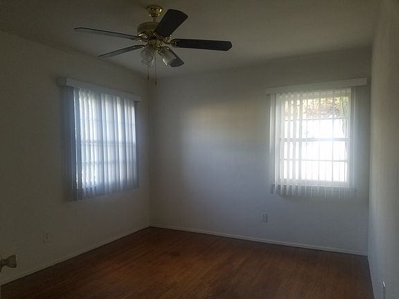 5th image of 13504 Victory Blvd APT A