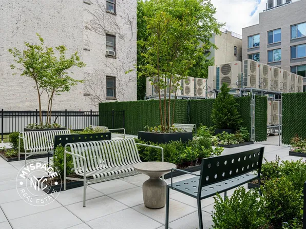 1499 Bedford Avenue image 30 of 46