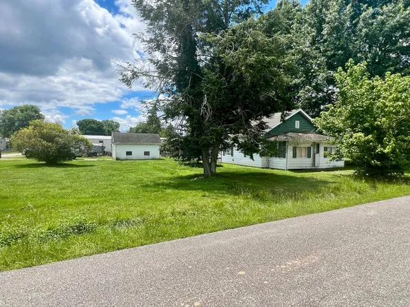 316 Cross Creek Rd, Buffalo, WV 25033