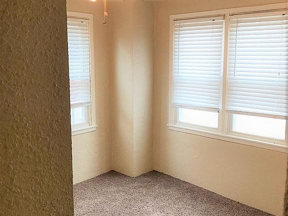 5th image of 4400 Jarboe St APT 101