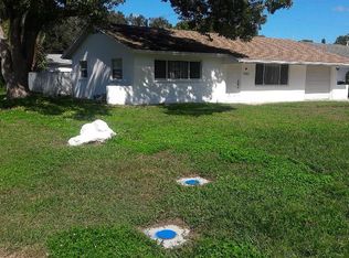 5583 45th Ave N, Kenneth City, FL 33709