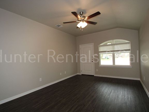 5th image of 505 Bonnie Dr #A