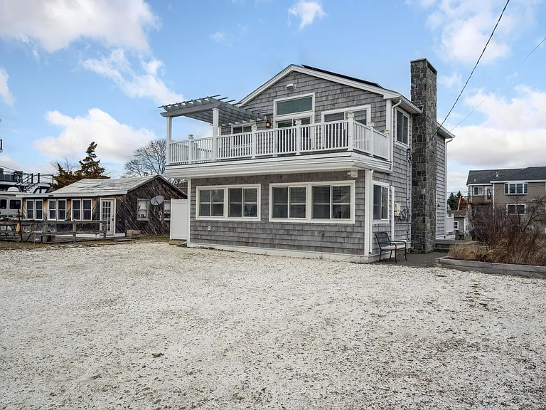 20 Basin St — Photo 29