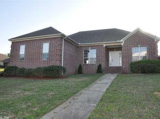 600 Earle Dr, Benton, AR 72019