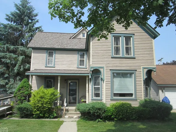 337 N 2nd St, Marine City, MI 48039