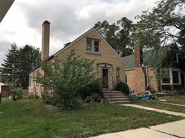 1st image of 9926 S Artesian Ave