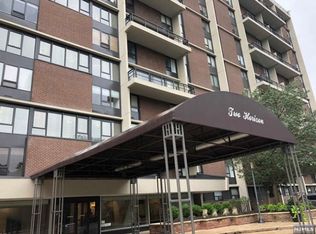 2 Horizon Rd #626, Fort Lee, NJ 07024