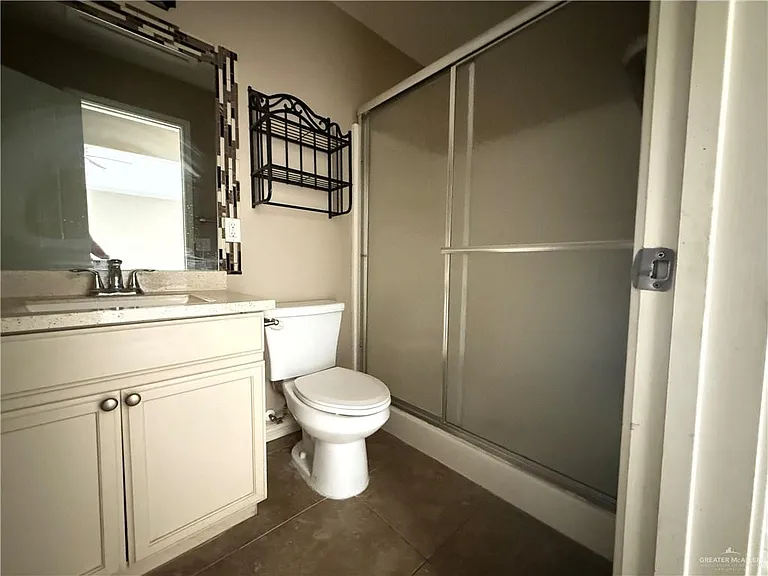 3410 Audrey Ln — Photo 9