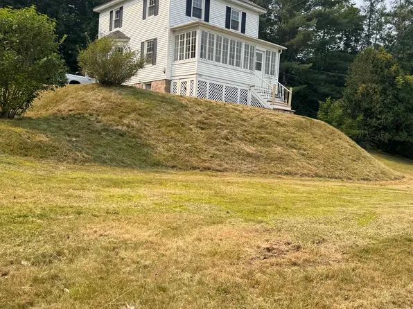 1895 Riverside Drive, Berlin, NH 03570