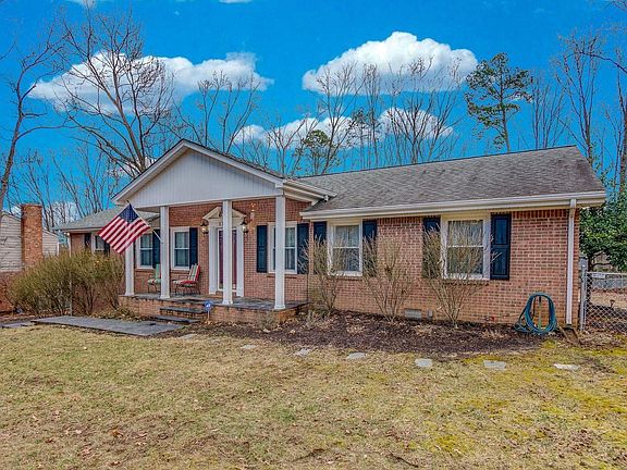2nd image of 2741 Greggin Dr