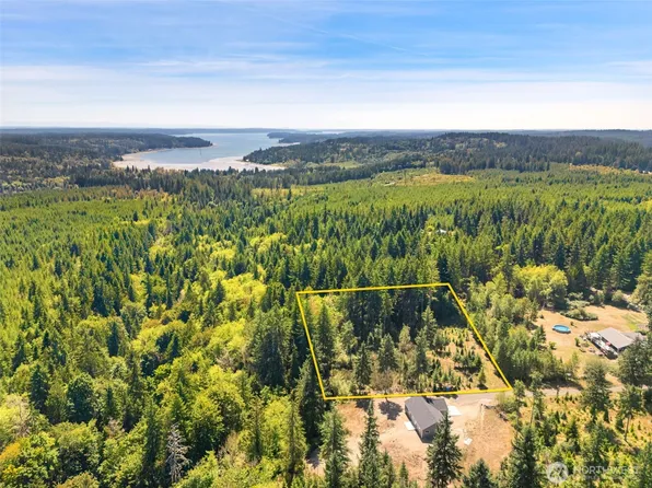 200 E Brazier Lane, Belfair, WA 98528