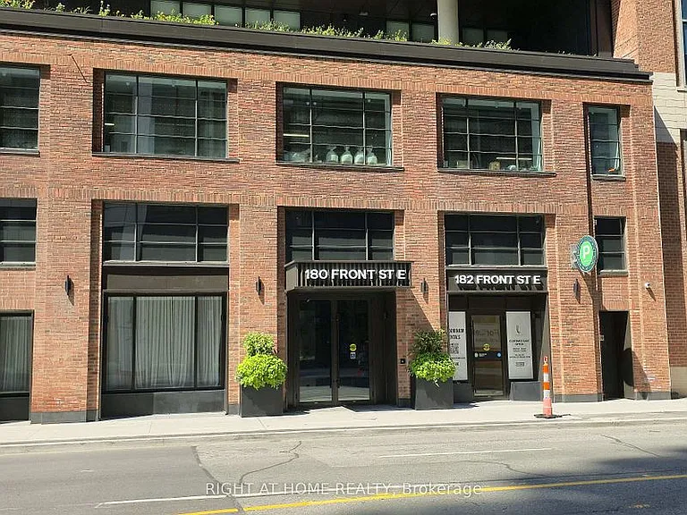 180 Front St E #4209 — Photo 2