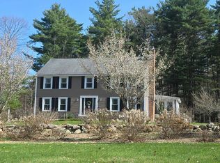 2 Fox Hollow Rd, Derry, NH 03038