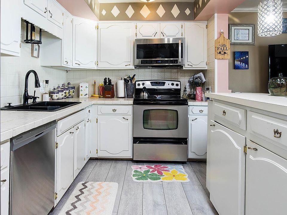 1501 N River Rd #205, photo 12