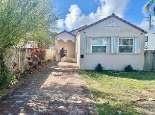 1630 Van Buren St, Hollywood, FL 33020