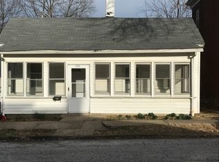 718 N Church St, Belleville, IL 62220