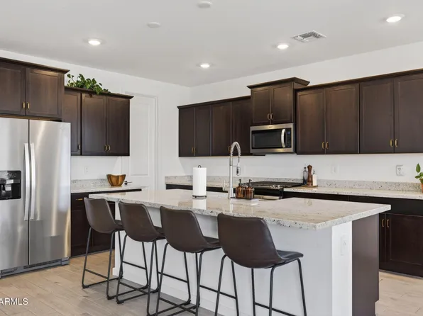 4401 W JOSEPHINE Street, San Tan Valley, AZ 85144