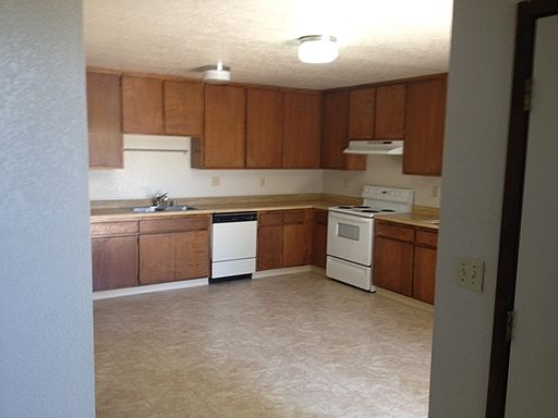 2nd image of 9635 Old Redwood Hwy
