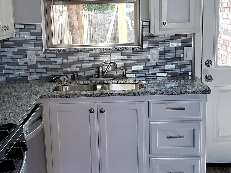 3622 S Milam St — Photo 10