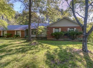 3590 Bassett Rd, Pacific, MO 63069