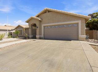 7995 S Muddy Creek Dr, Tucson, AZ 85747