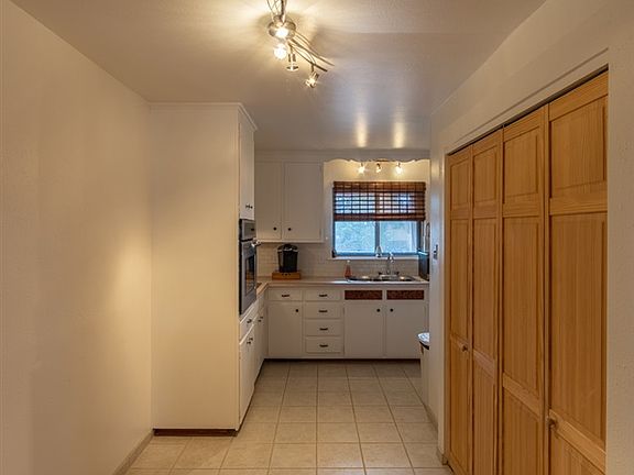 5th image of 2277 Calle Pulido