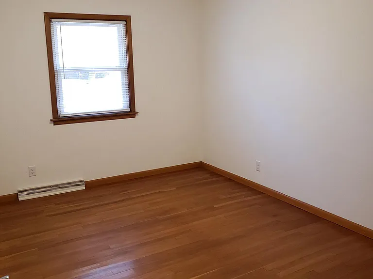 405 E Mumford Dr — Photo 30