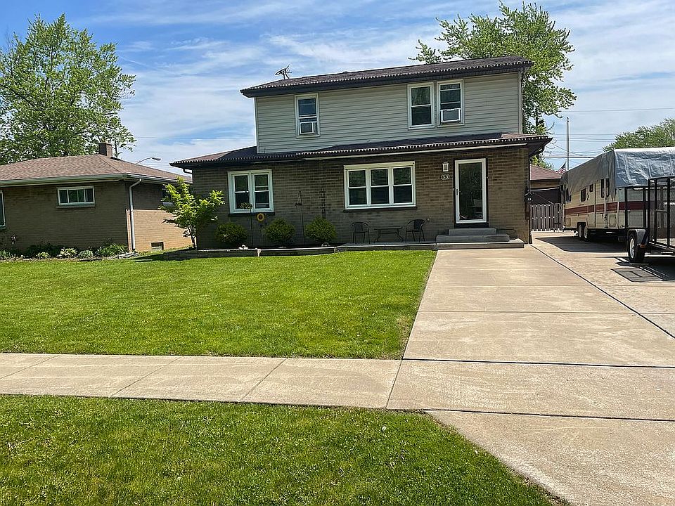 1st image of 53 Emerson Dr
