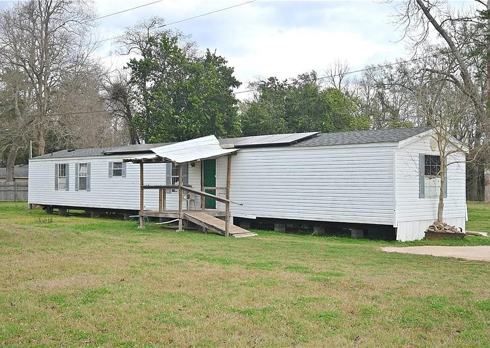 1st image of 239 Pecan St