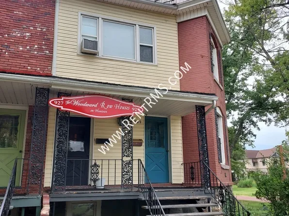 929 SW Huntoon St #2, Topeka, KS 66604