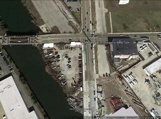 1168 N Halsted St, Chicago, IL 60642