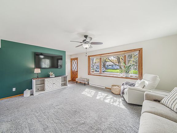 5th image of 510 Reed St