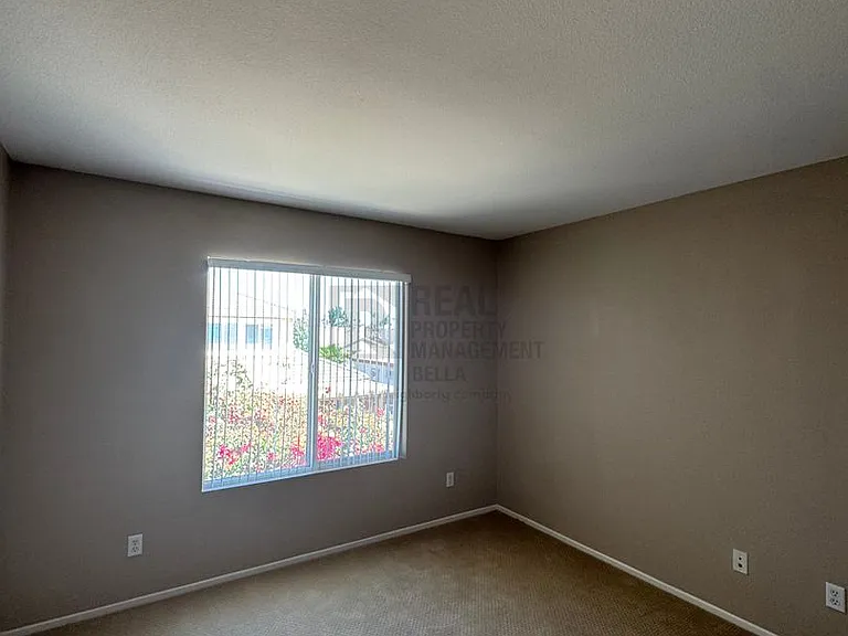 756 Conlon Dr — Photo 42