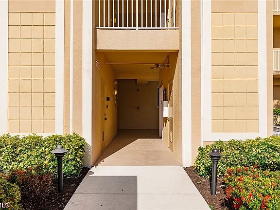 4th image of 8331 Whiskey Preserve Cir APT 438