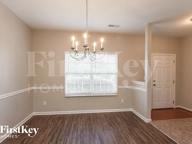 2026 Craver Meadows Dr — Photo 5